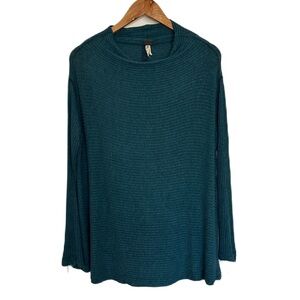 We the Free Women's Teal‎ Lover Rib Split Back Long Sleeve Top Medium
